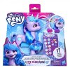 Izzy Unicorn Charms MiB.jpg